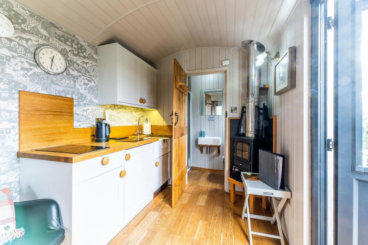 The Little John Petite Cosy Log Cabin - Sleeps 2, Great For Romantic Breaks, Couples, Single Guests, Near Sherwood Forest At Fairview Farm, Nottingham Set In 88 Acres Blidworth Екстер'єр фото