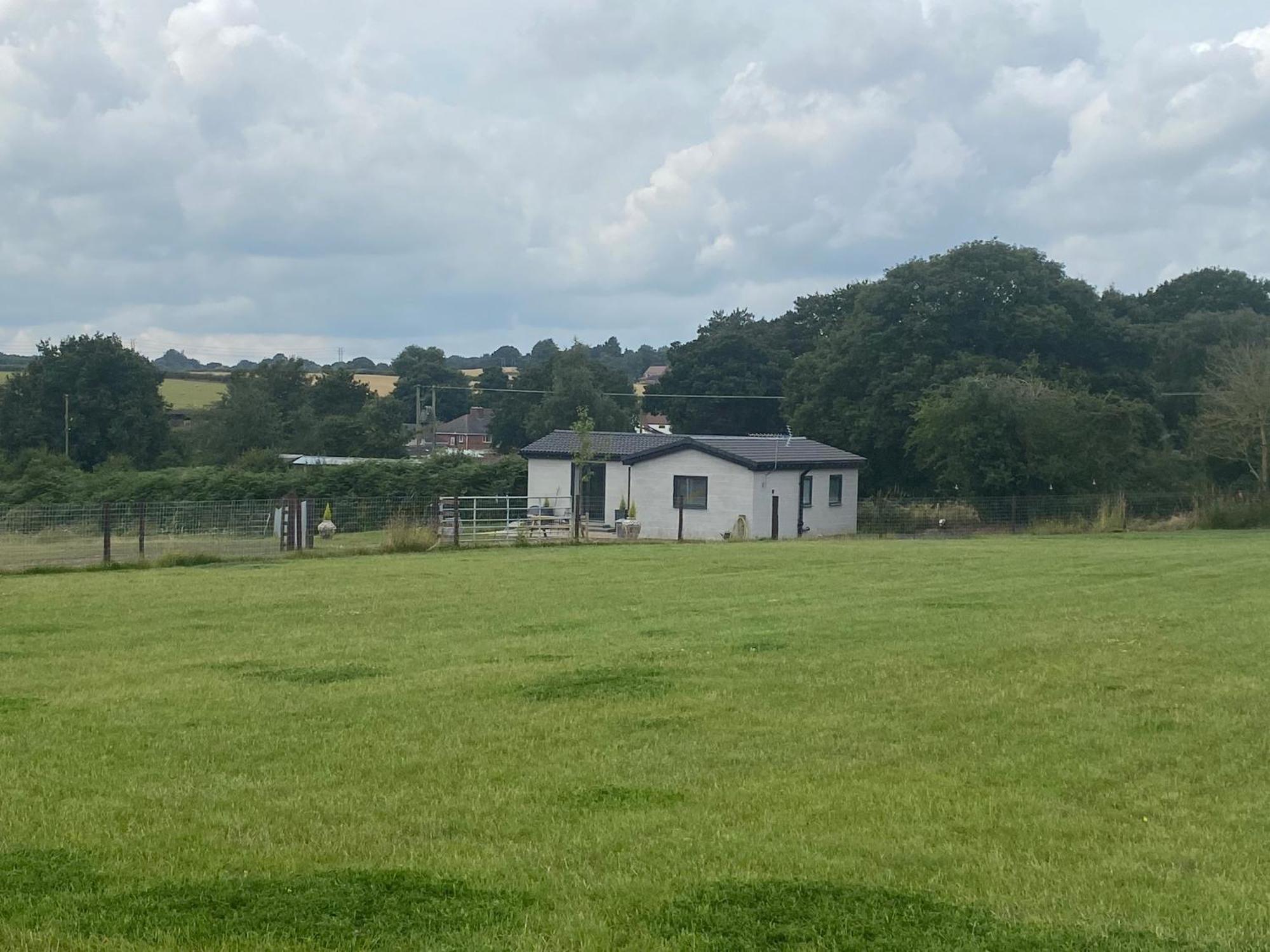 The Little John Petite Cosy Log Cabin - Sleeps 2, Great For Romantic Breaks, Couples, Single Guests, Near Sherwood Forest At Fairview Farm, Nottingham Set In 88 Acres Blidworth Екстер'єр фото