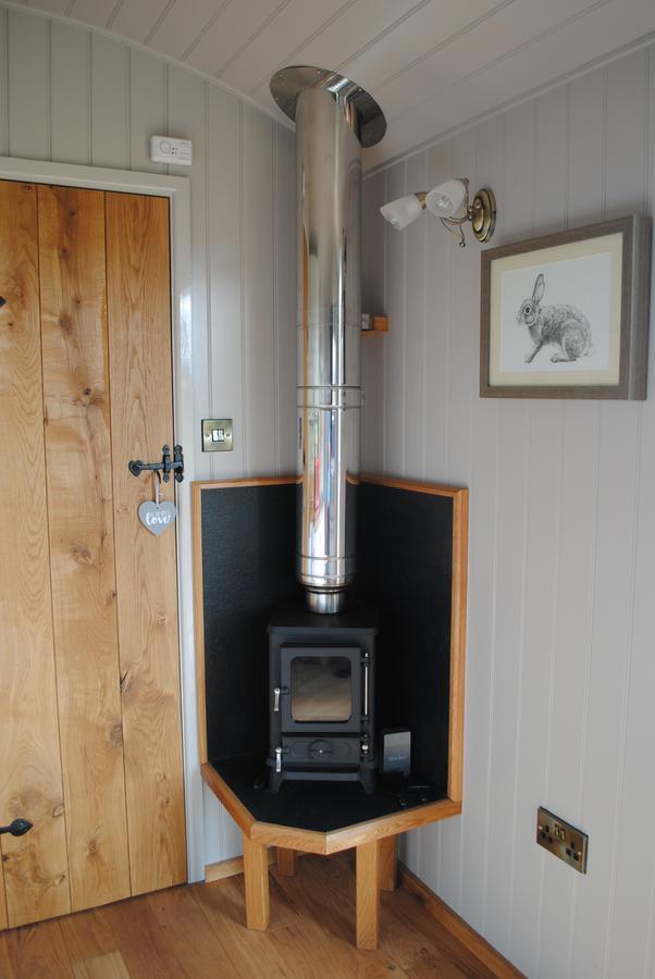 The Little John Petite Cosy Log Cabin - Sleeps 2, Great For Romantic Breaks, Couples, Single Guests, Near Sherwood Forest At Fairview Farm, Nottingham Set In 88 Acres Blidworth Екстер'єр фото